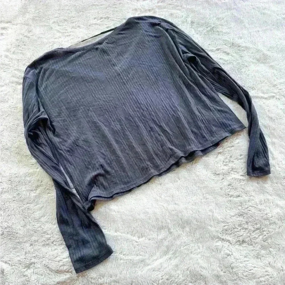Anthropologie Silent Noise Cropped Long Sleeve size M - Picture 2 of 3
